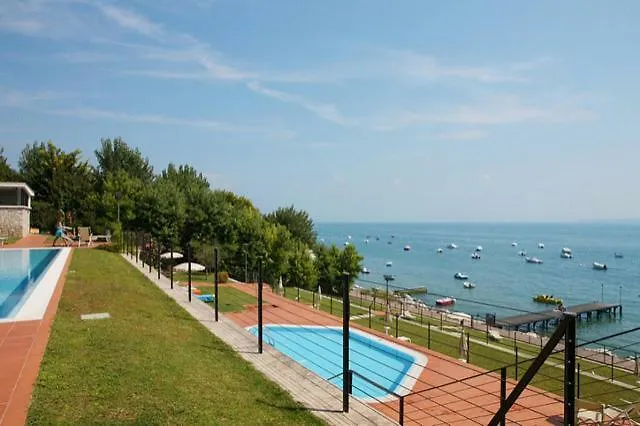 Luxury Apartment Padenghe sul Garda