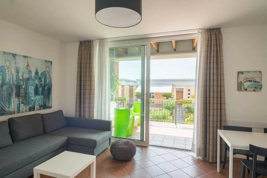 Luxury Apartment Padenghe sul Garda Italië