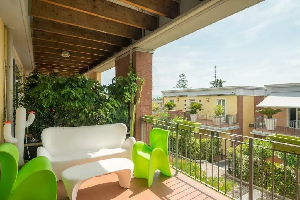 Luxury Apartment Padenghe sul Garda 0*,  Italië